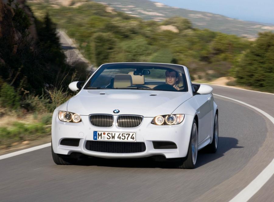  BMW M3 Convertible 2009 года  (фото 25 из 59)
